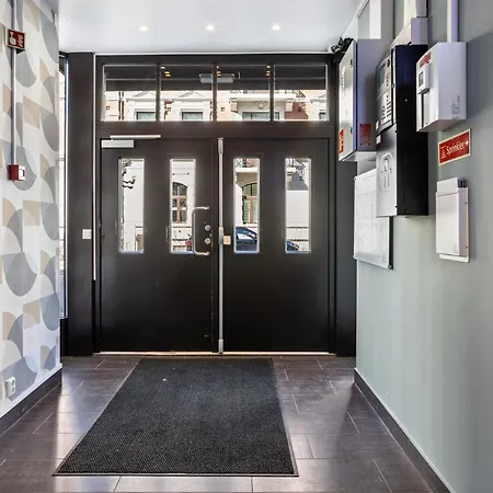 Numa Topp Aparthotel 4*